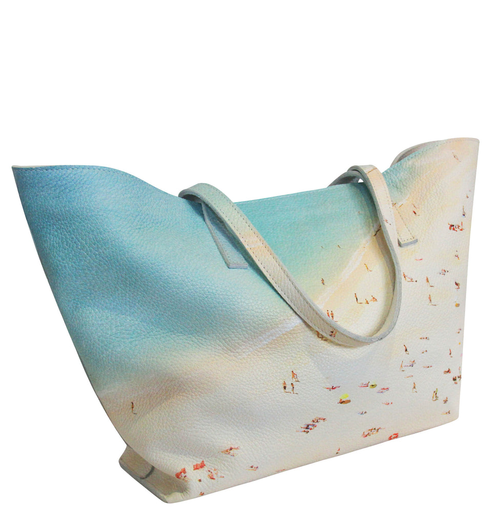 The Light Beach Wide Tote
